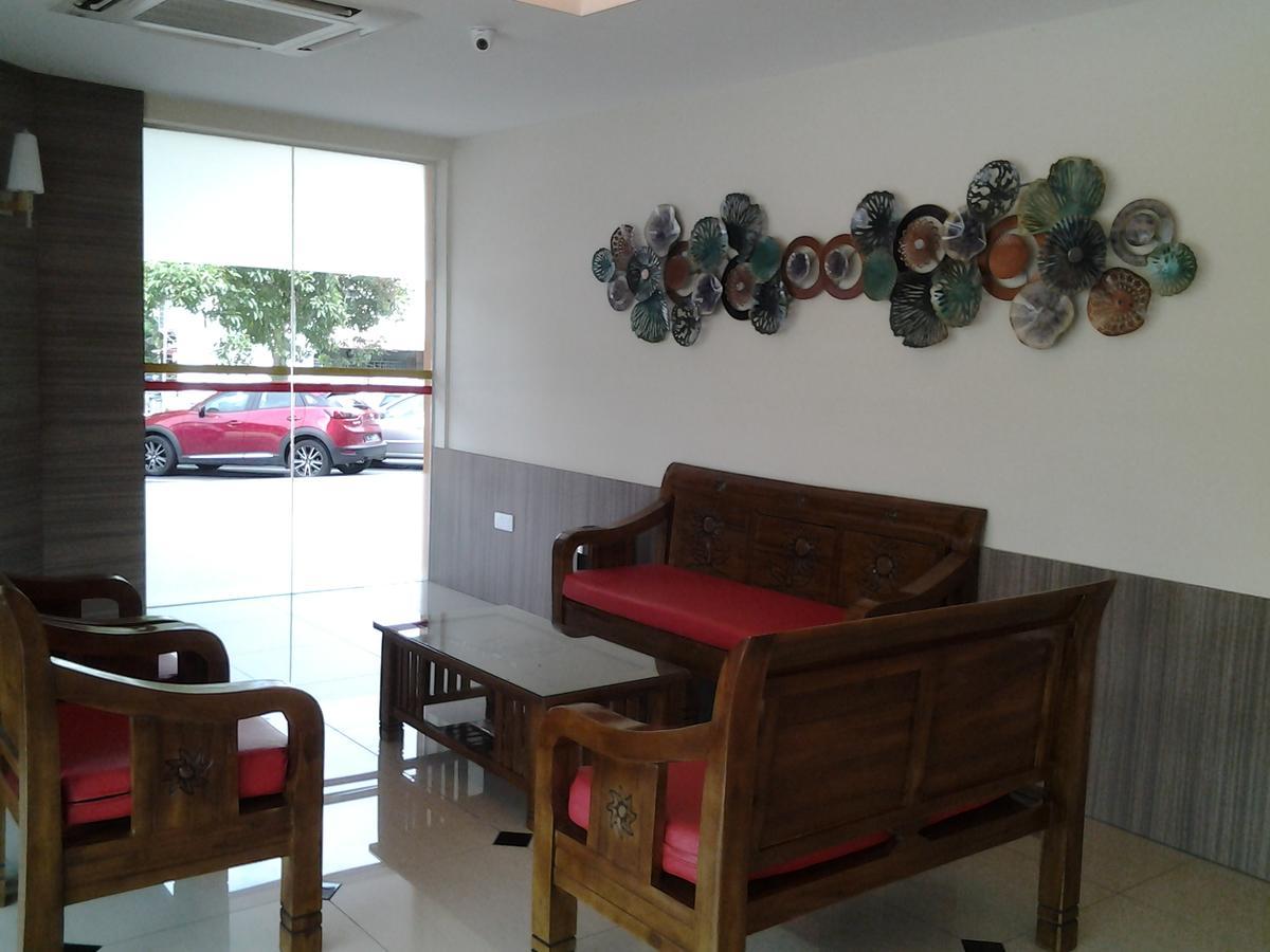 Suria Seremban Hotel Екстер'єр фото
