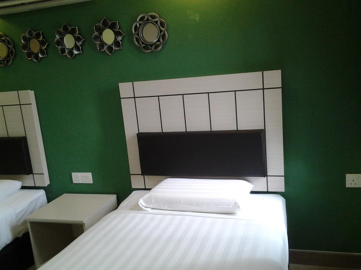 Suria Seremban Hotel Екстер'єр фото